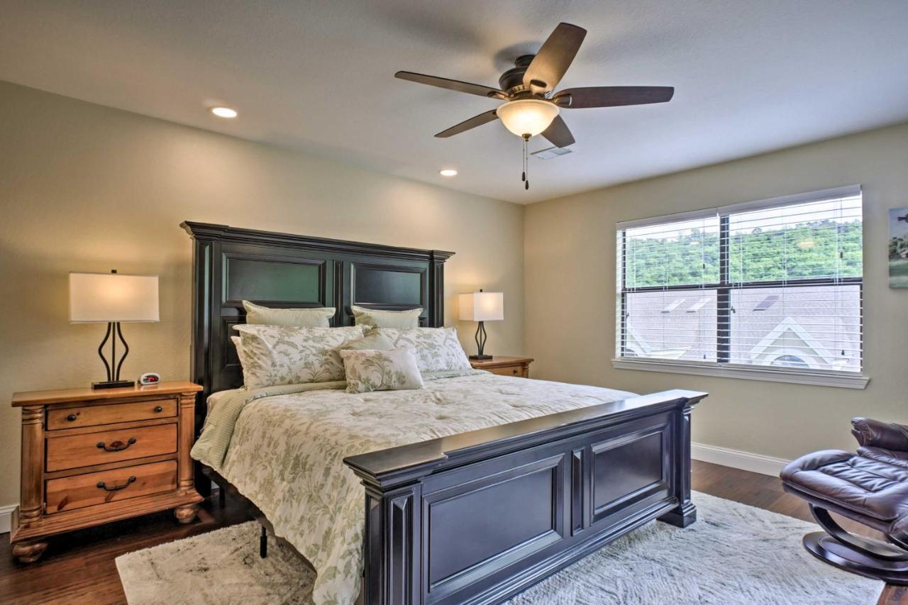 Branson Condo With Pool Access, Walk To Fishing Εξωτερικό φωτογραφία